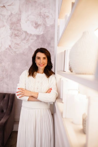 File:Violetta Shostak.jpg